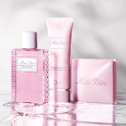 Dior Miss Dior - Savon Floral Parfumé Savon solide - Nettoie et Dior Miss Dior - Savon Floral Parfumé Savon solide - Nettoie et